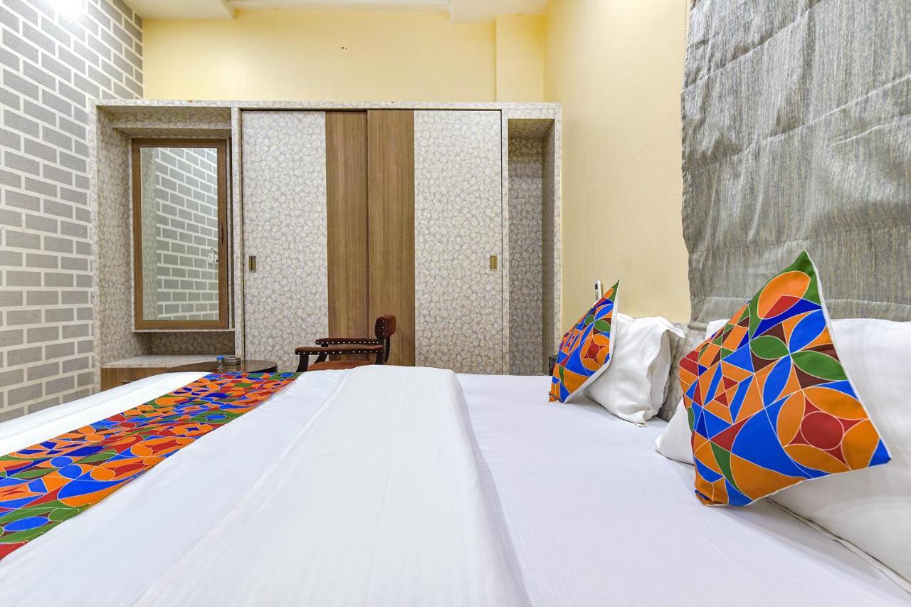 Hotel O The Castle Home Stay Inn Jaipur Exteriör bild
