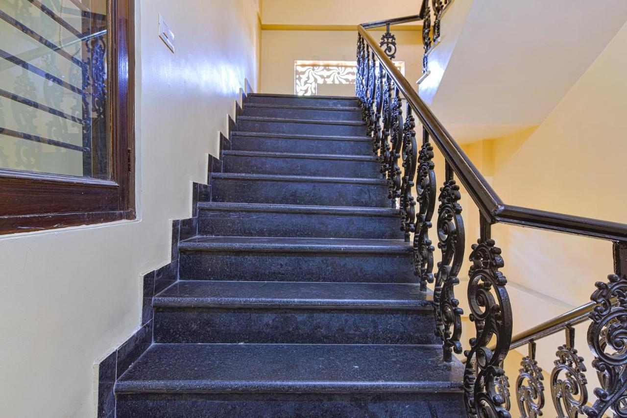 Hotel O The Castle Home Stay Inn Jaipur Exteriör bild