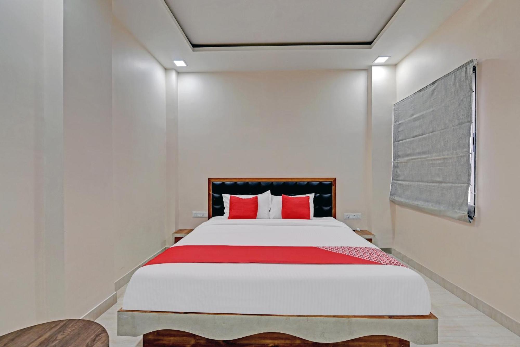 Hotel O The Castle Home Stay Inn Jaipur Exteriör bild