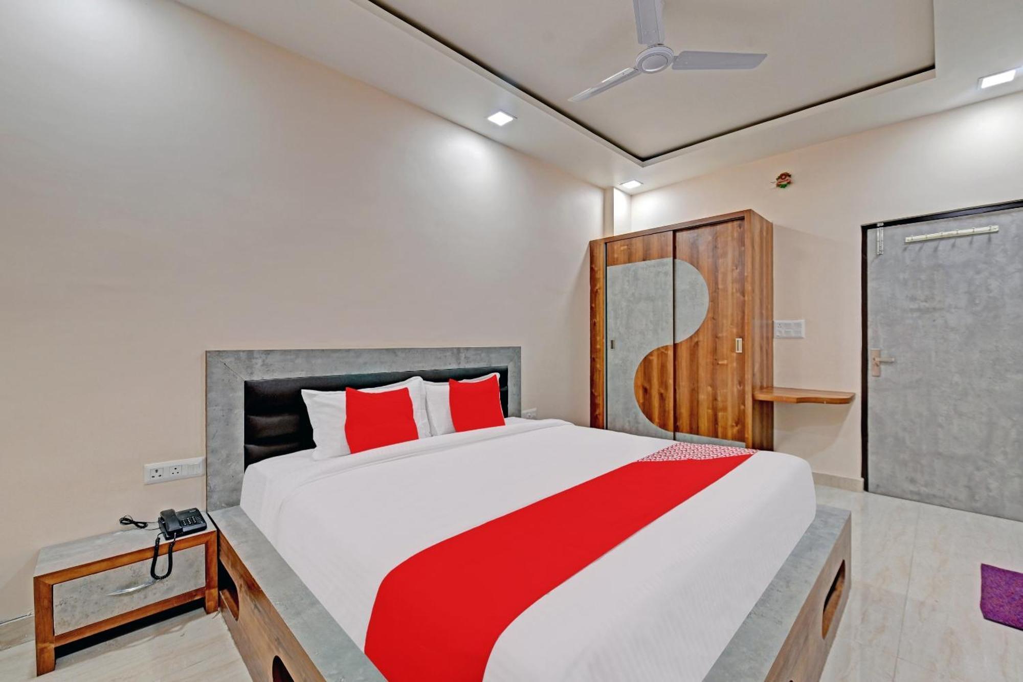 Hotel O The Castle Home Stay Inn Jaipur Exteriör bild